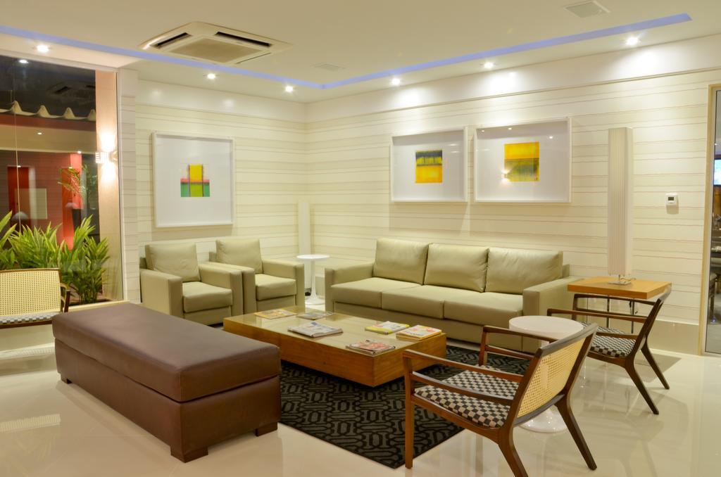 Capri Hotel Дуки-ди-Кашиас Экстерьер фото